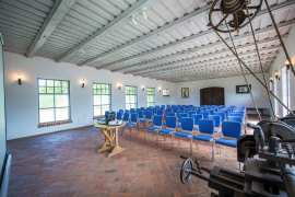 Schloss Herrenhaus Hotel Restaurant Unterkunft Appartements Zimmer in Polen Masuren